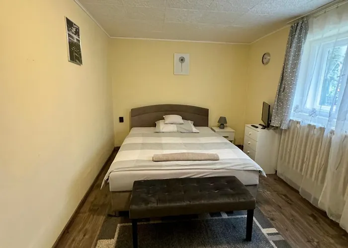 아파트 Fejedelem Vendeghaz 에게르